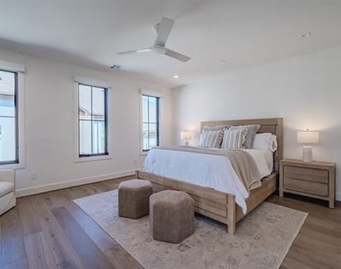 4114 Emerson Avenue - Photo Thumbnail 27