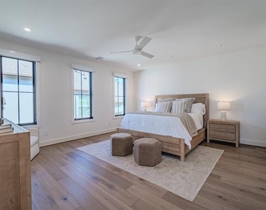 4114 Emerson Avenue - Photo Thumbnail 28