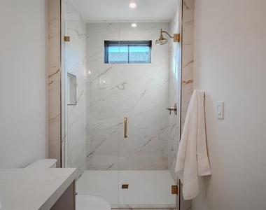 4114 Emerson Avenue - Photo Thumbnail 19