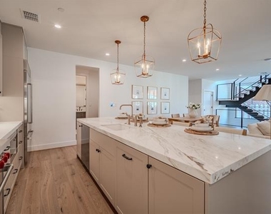 4114 Emerson Avenue - Photo Thumbnail 10