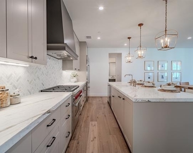 4114 Emerson Avenue - Photo Thumbnail 8