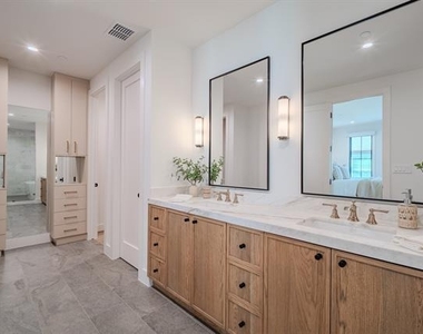 4114 Emerson Avenue - Photo Thumbnail 31