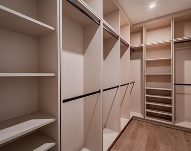4114 Emerson Avenue - Photo Thumbnail 34