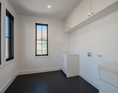 4114 Emerson Avenue - Photo Thumbnail 24