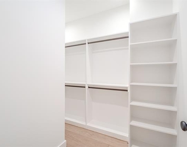 4114 Emerson Avenue - Photo Thumbnail 20
