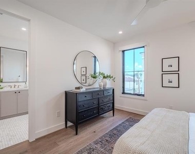 4114 Emerson Avenue - Photo Thumbnail 25