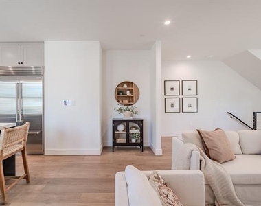 4114 Emerson Avenue - Photo Thumbnail 17
