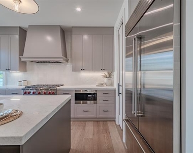 4114 Emerson Avenue - Photo Thumbnail 7