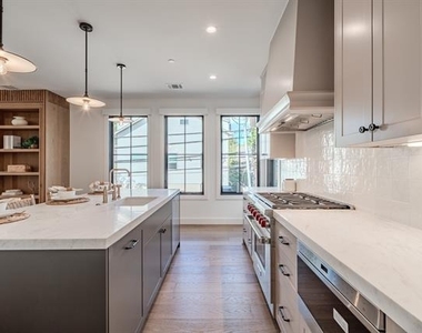 4114 Emerson Avenue - Photo Thumbnail 11