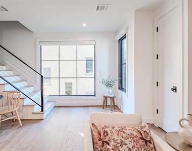 4114 Emerson Avenue - Photo Thumbnail 16