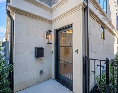4114 Emerson Avenue - Photo Thumbnail 36