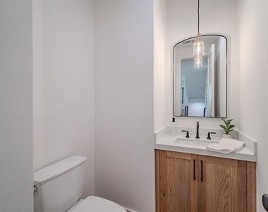 4114 Emerson Avenue - Photo Thumbnail 14