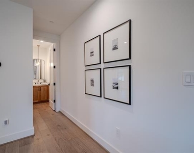 4114 Emerson Avenue - Photo Thumbnail 13