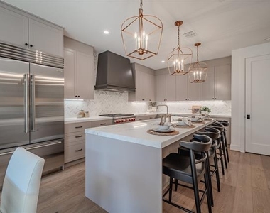 4128 University Boulevard - Photo Thumbnail 12