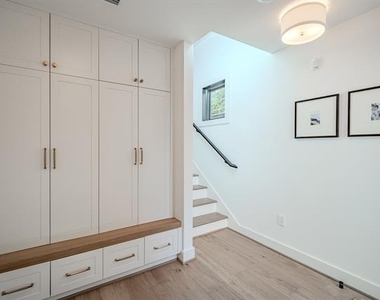 4128 University Boulevard - Photo Thumbnail 3
