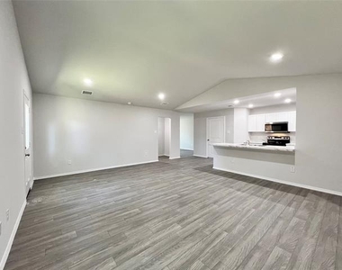 544 Quail Meadows Drive - Photo Thumbnail 22