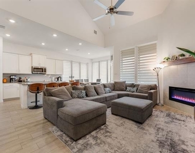 5126 Bancroft Drive - Photo Thumbnail 2