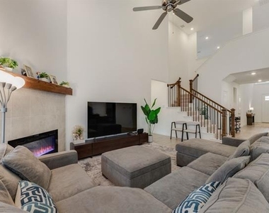 5126 Bancroft Drive - Photo Thumbnail 3