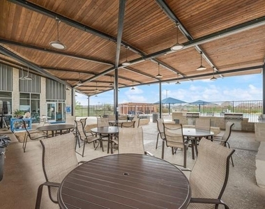 5126 Bancroft Drive - Photo Thumbnail 30
