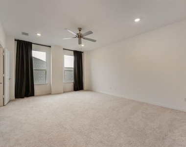 5126 Bancroft Drive - Photo Thumbnail 13