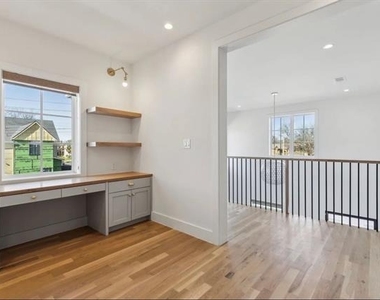 5800 Goodwin Avenue - Photo Thumbnail 23
