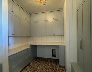 5800 Goodwin Avenue - Photo Thumbnail 16
