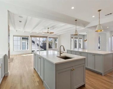 5800 Goodwin Avenue - Photo Thumbnail 15