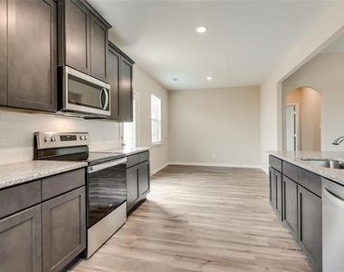 291 Wandering Stream Way - Photo Thumbnail 8