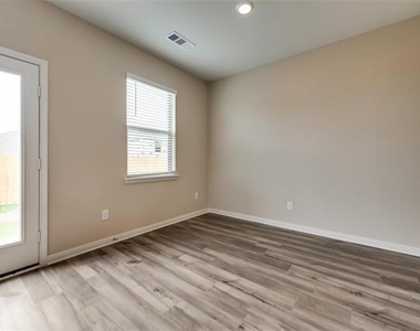 291 Wandering Stream Way - Photo Thumbnail 5