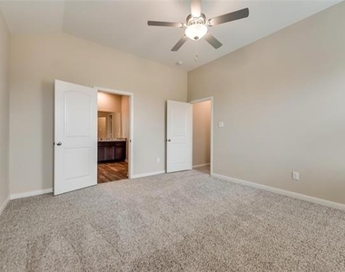 291 Wandering Stream Way - Photo Thumbnail 15