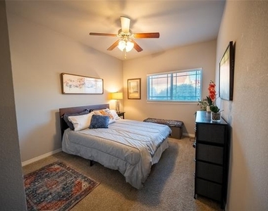4011 Pompei Court - Photo Thumbnail 21