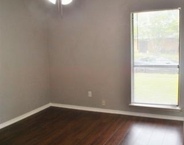 5528 Adams Drive - Photo Thumbnail 6