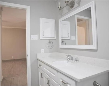 7340 Skillman Street - Photo Thumbnail 12