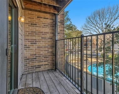 8109 Skillman Street - Photo Thumbnail 4