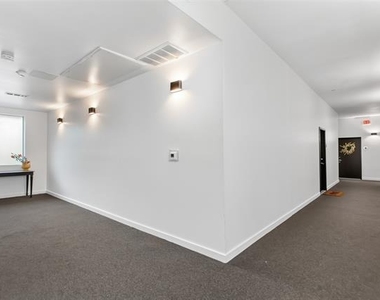 3015 Bryan Street - Photo Thumbnail 23