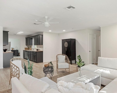 8530 8th Street - Photo Thumbnail 4