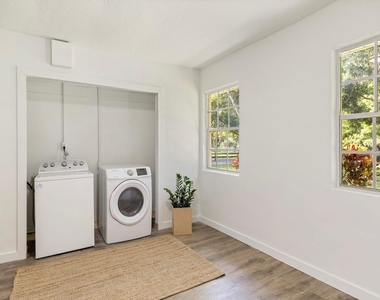 8530 8th Street - Photo Thumbnail 10