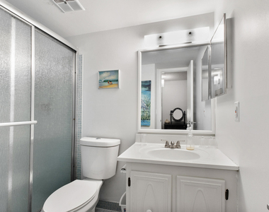20 Abbey Lane - Photo Thumbnail 5