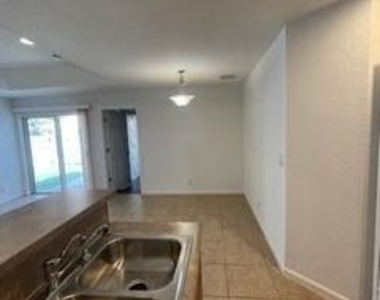 6655 Duval Avenue - Photo Thumbnail 4