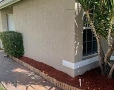 6655 Duval Avenue - Photo Thumbnail 1