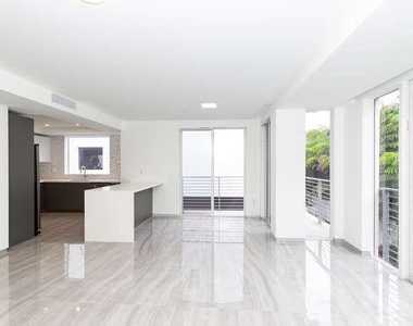 700 Ne 14th Avenue - Photo Thumbnail 6