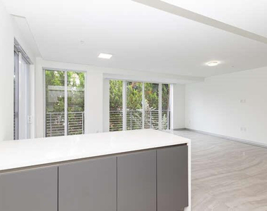 700 Ne 14th Avenue - Photo Thumbnail 16