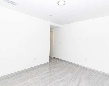 700 Ne 14th Avenue - Photo Thumbnail 19