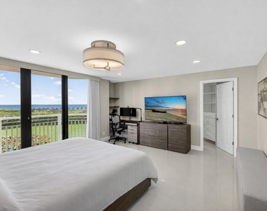 3000 N Ocean Drive - Photo Thumbnail 13