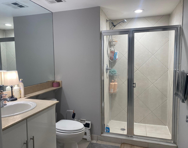 325 S Biscayne Boulevard - Photo Thumbnail 7