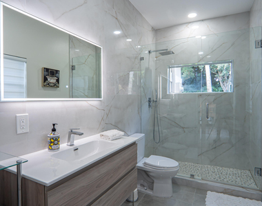 6670 Nw 27th Avenue - Photo Thumbnail 23