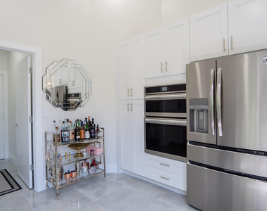 6670 Nw 27th Avenue - Photo Thumbnail 29