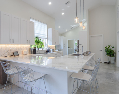 6670 Nw 27th Avenue - Photo Thumbnail 36
