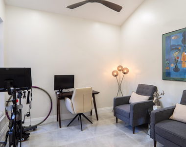 6670 Nw 27th Avenue - Photo Thumbnail 20