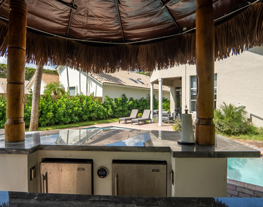 6670 Nw 27th Avenue - Photo Thumbnail 13